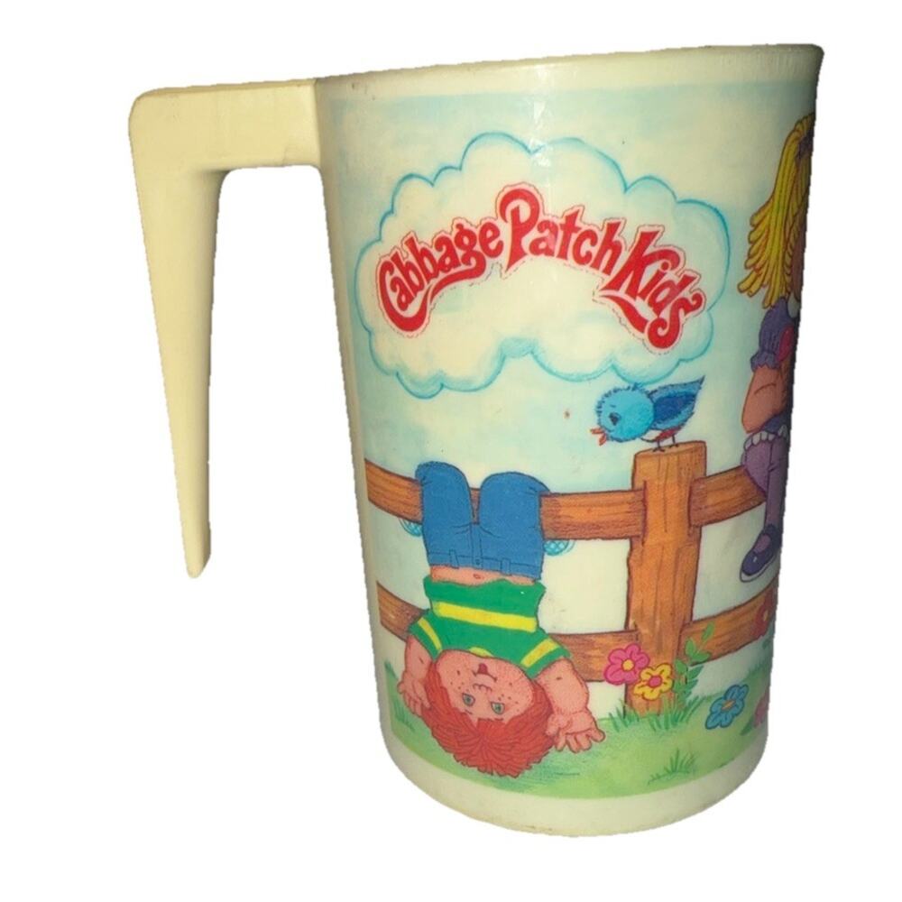 Vintage Cabbage Patch Kids Cup 1984 Plastic 4 Inches Tall Mug